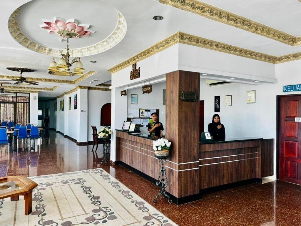 Langkawi Baron Hotel Kuah Buitenkant foto