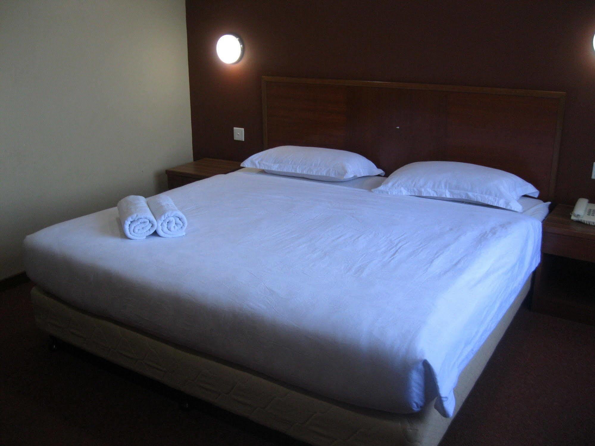 Langkawi Baron Hotel Kuah Buitenkant foto
